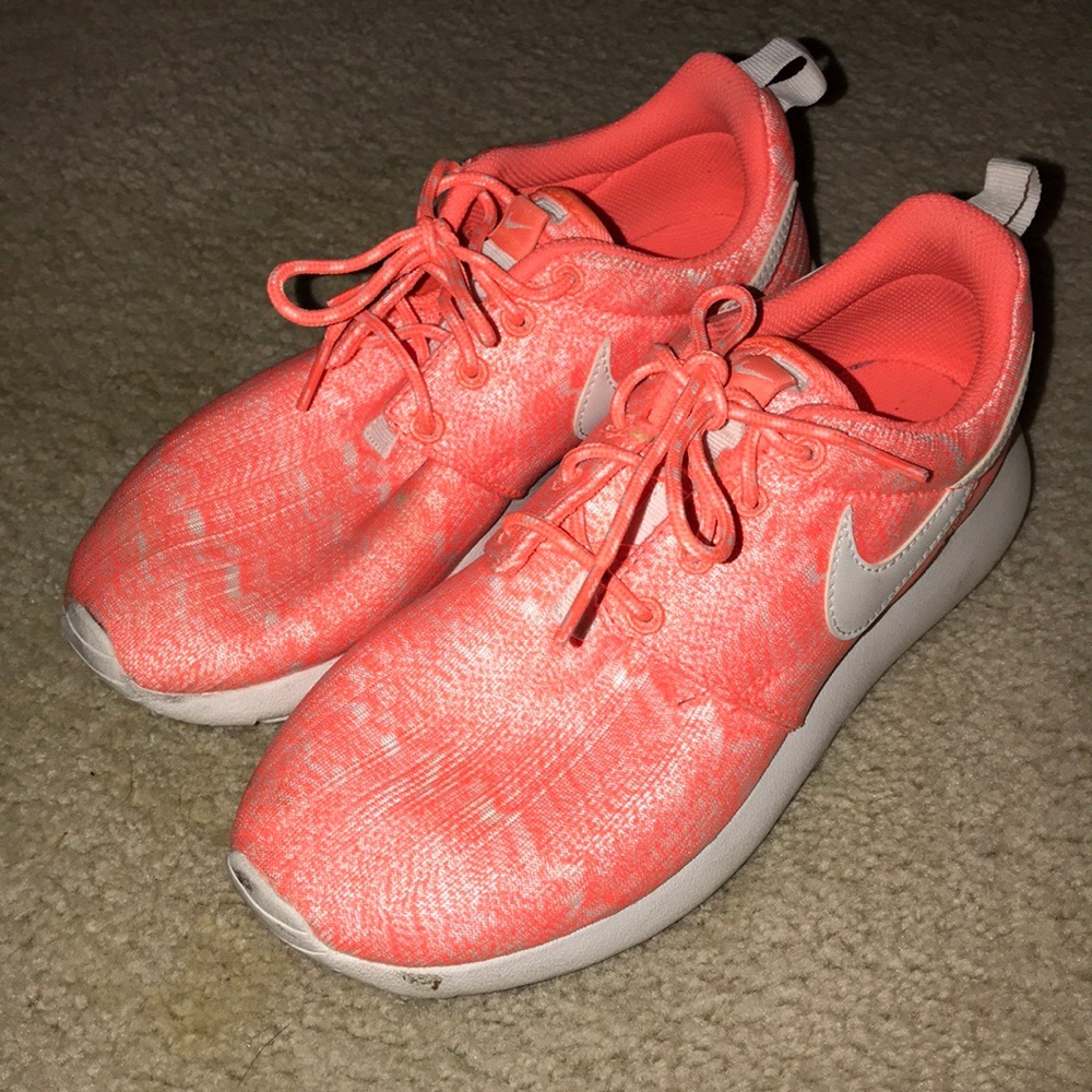 Nike Roche